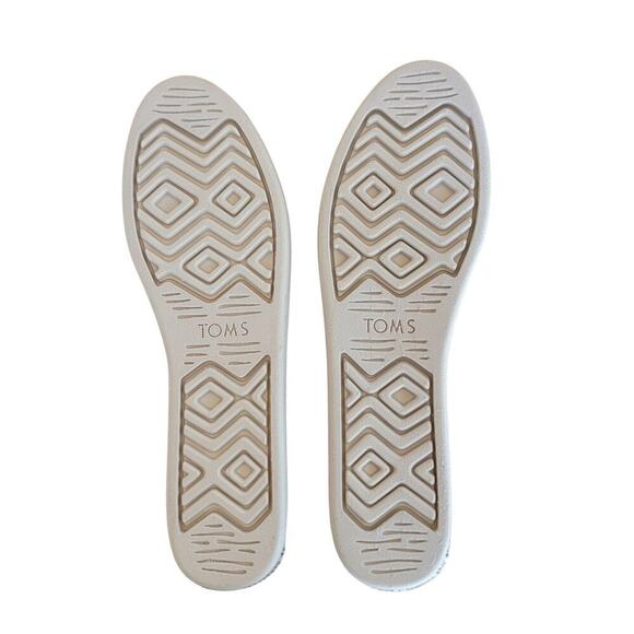 TOMS Ortholite Sahara Chunky Cable Knit Faux Fur Shoes Womens 9W Flexible Unique - Picture 10 of 10